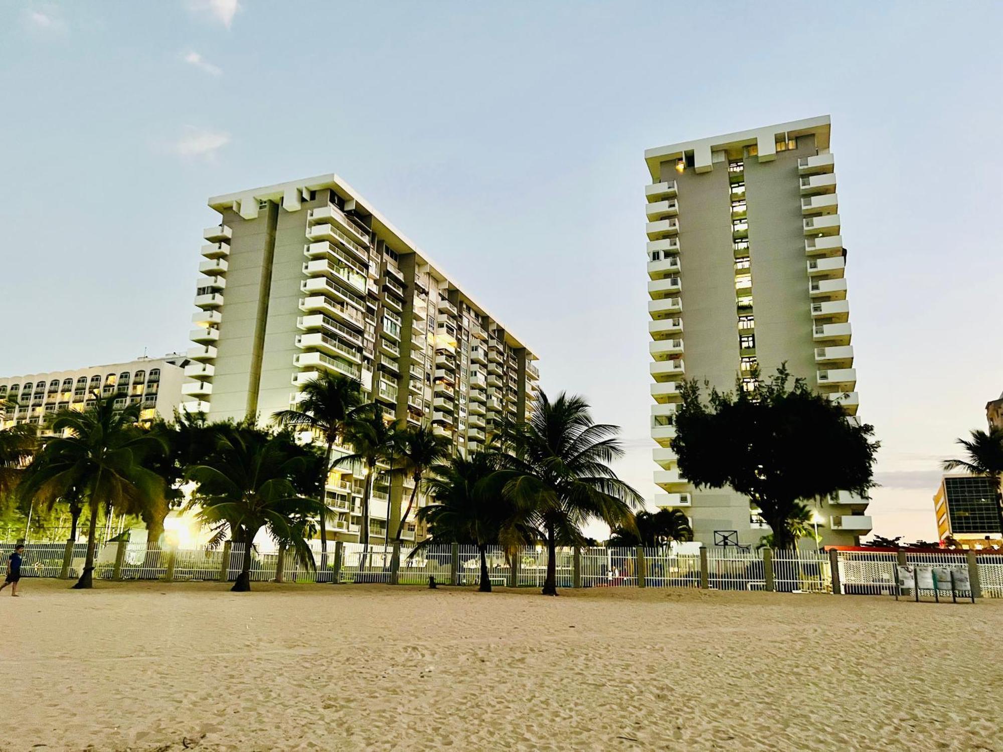 Ocean View Apt On Isla Verde In A 14Th Floor Сан Хуан Екстериор снимка